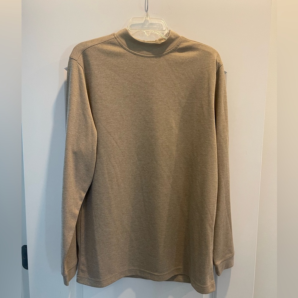 Roundtree & Yorke Performance Long Sleeve